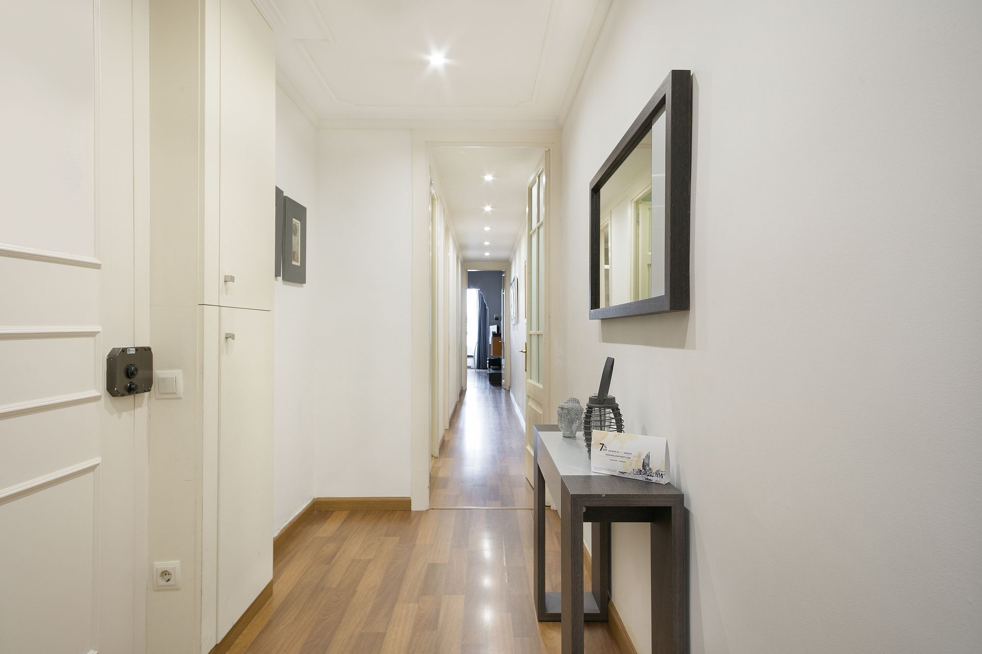 Apartamentos-Paal Barcelona Provença153 Екстериор снимка